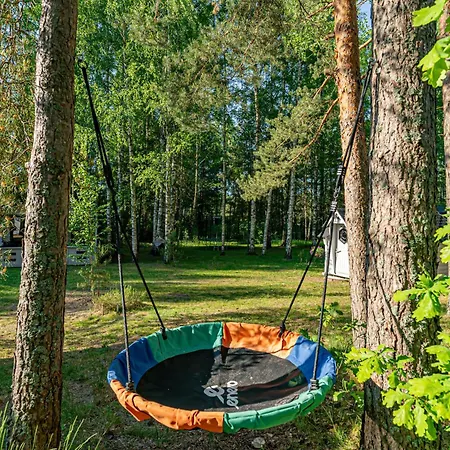 Kullamere Kodumajutus Homestay Merekula