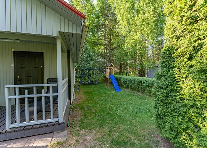 Kullamere Kodumajutus Merekula